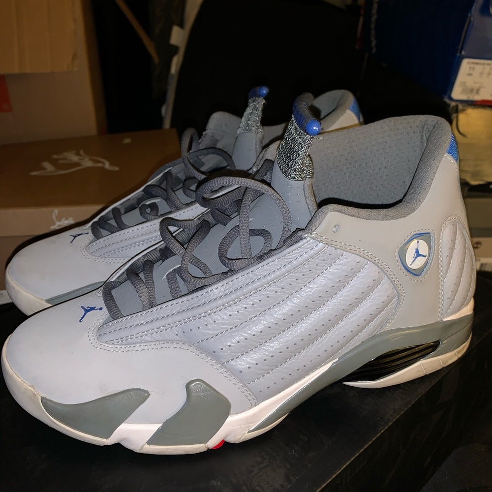 Jordan retro 14 wolf grey size 10.5